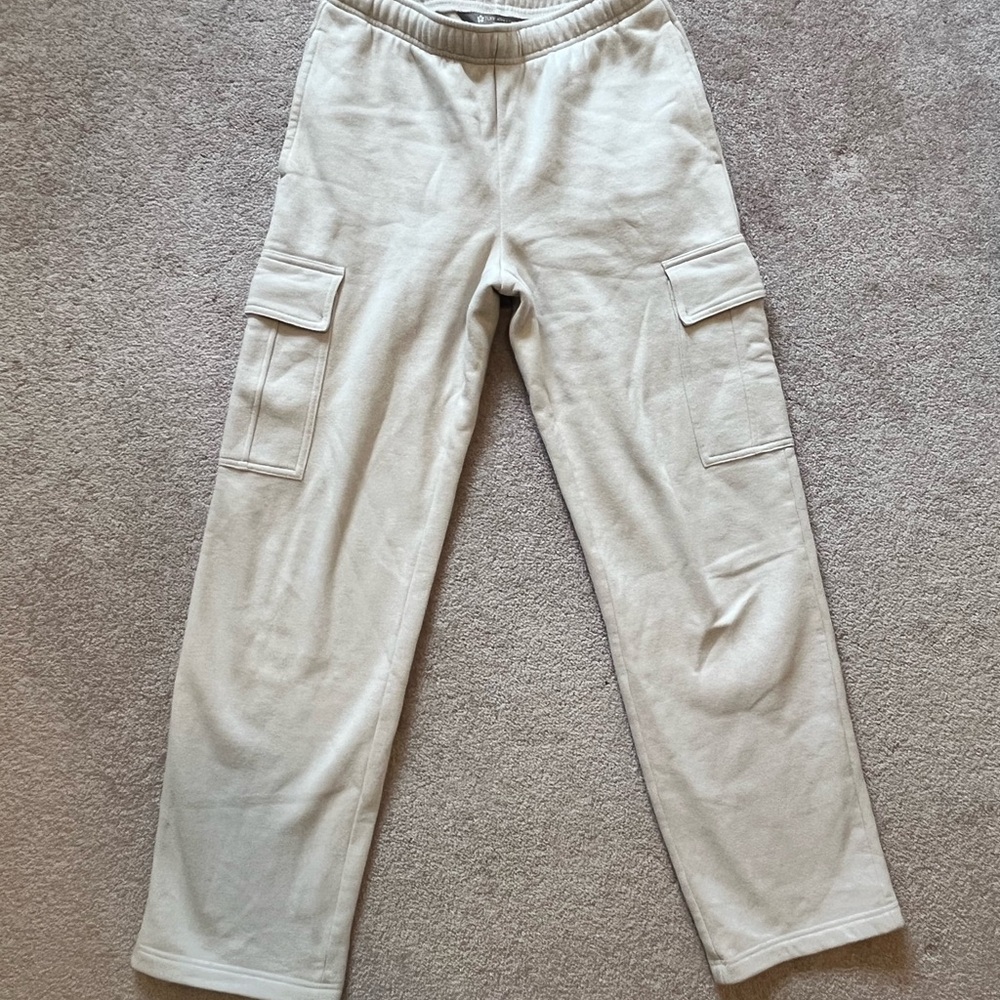 Cream cargo sweatpants
